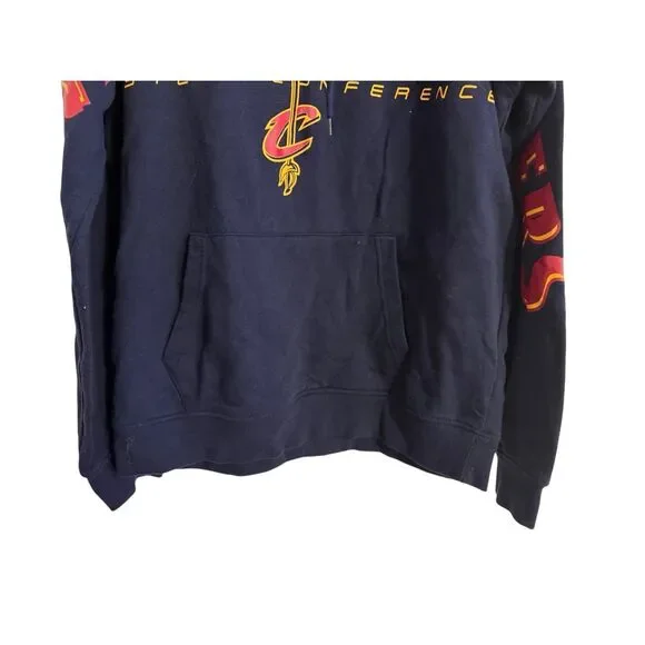 NBA Cleveland Cavaliers Wingspan Hoodie Sweatshirt Large